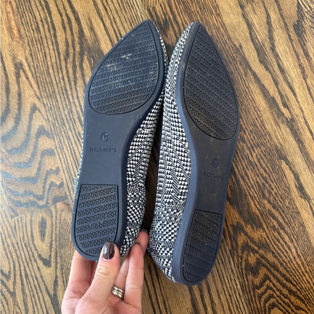 Rothy's navy and White Houndstooth Flats - Picture 2 of 3